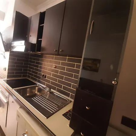 Lägenhet Lovely And Quite Apt. Tirana